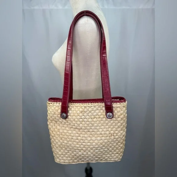 Elka Accessories Shoulder Bag - Picture 2 of 11